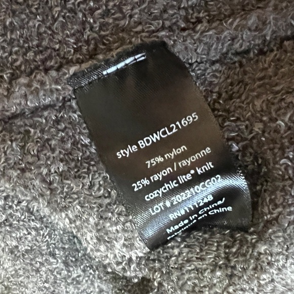 Barefoot Dreams | CozyChic Lite Ribbed Edge Cardi Cardigan Sweater Size M - Picture 11 of 11